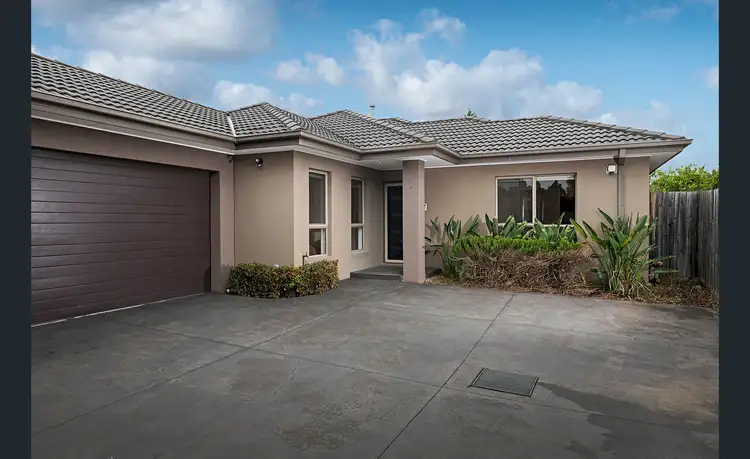 3/2 Aberdeen St, Reservoir VIC 3073