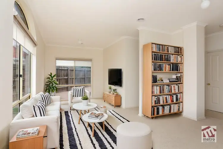 35 Wattle Tree Drive, Taylors Hill VIC 3037