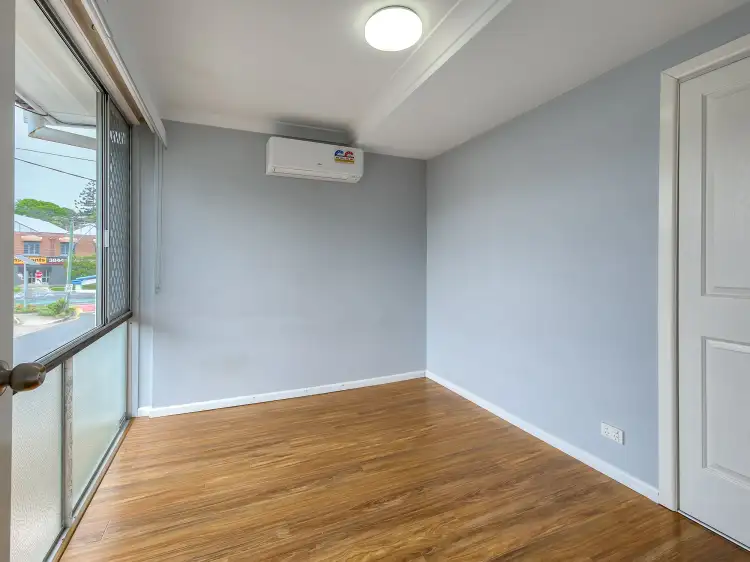 Room 1 - 4 Abingdon Street