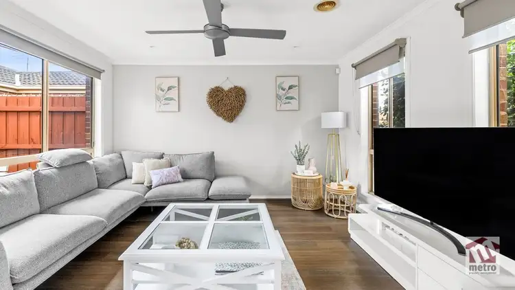 1/53 Jade Way, Hillside VIC 3037