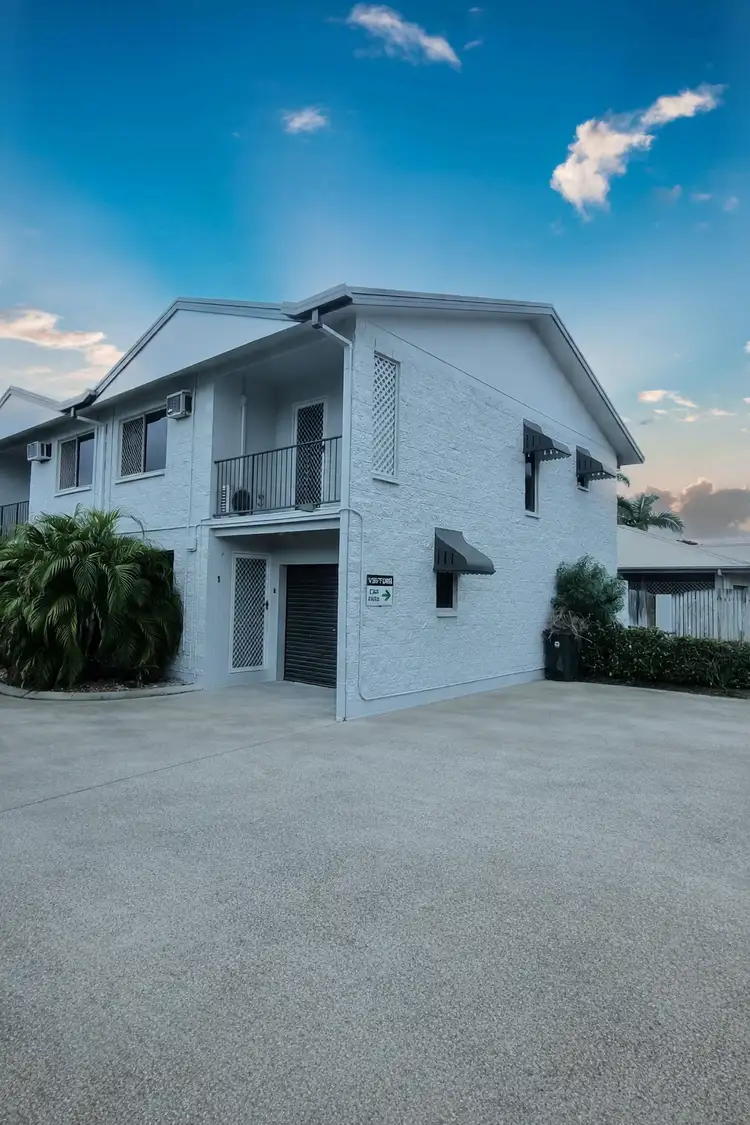 44 Lowth St