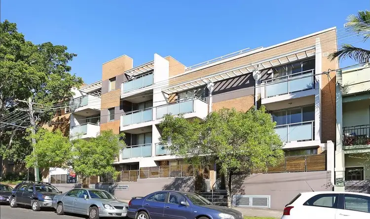 22-28 Victoria Street