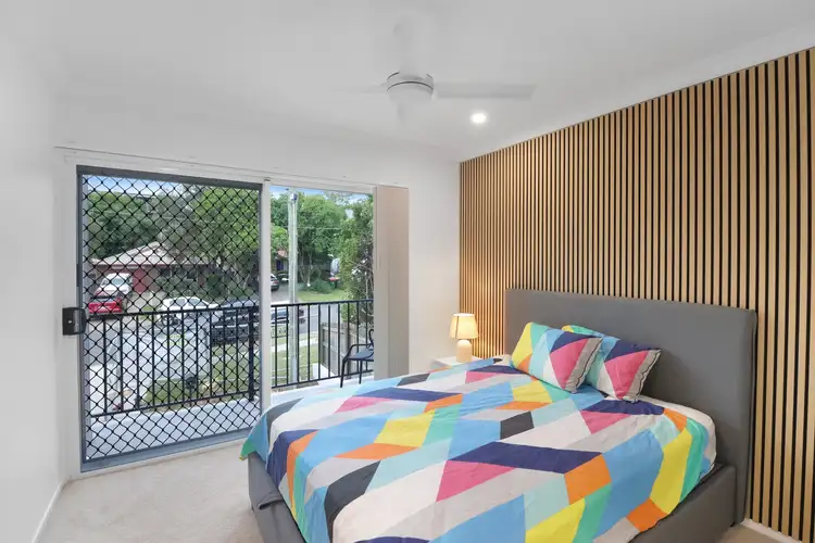 Studio 3 - 34 Premier Street