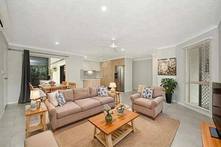 50 Raintree Way