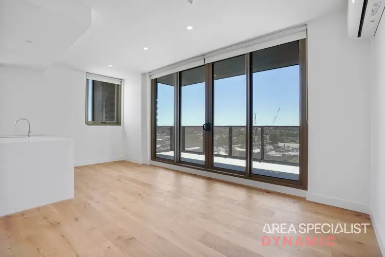 20 Wardens Walk