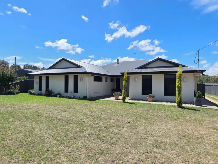 4 Old Warwick Road