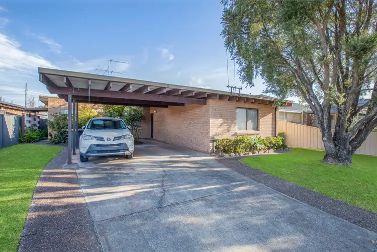 18 Conrad Street