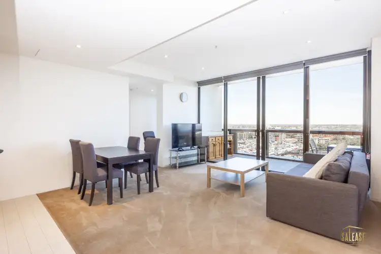 32 Hunter St