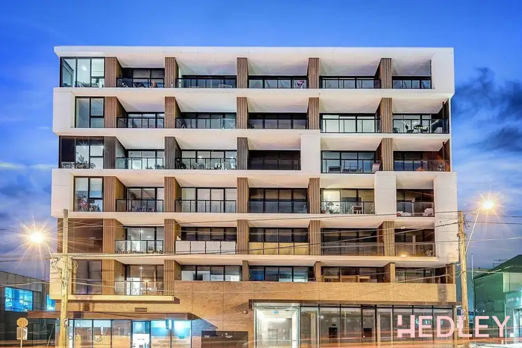 255 Racecourse Rd