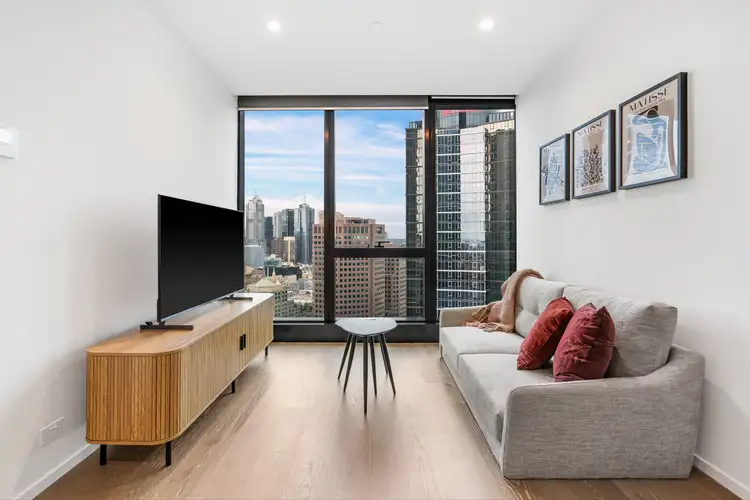 70 Southbank Blvd