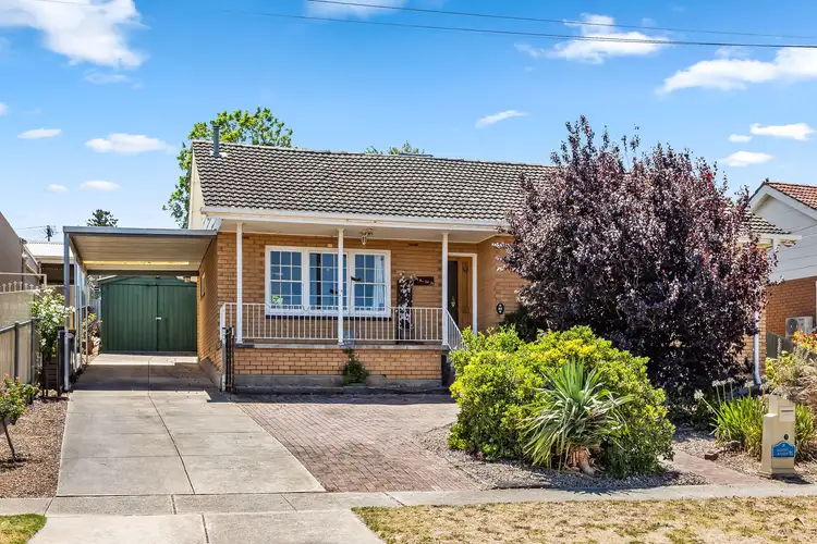 30 Rialto Ave