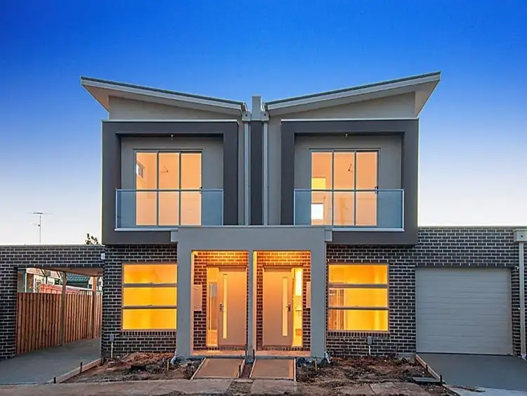 15 Dillon Street