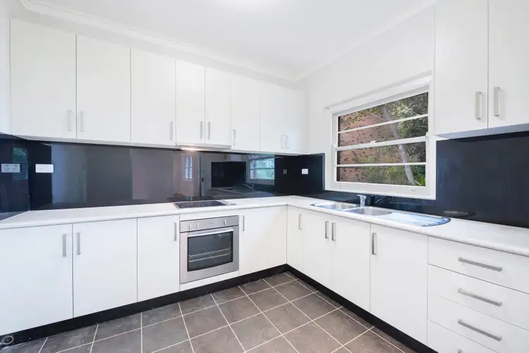 3 Ashley St