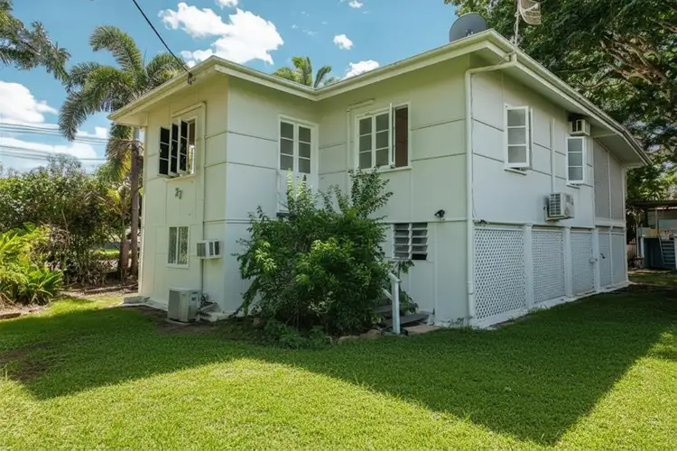 27 Crowder St