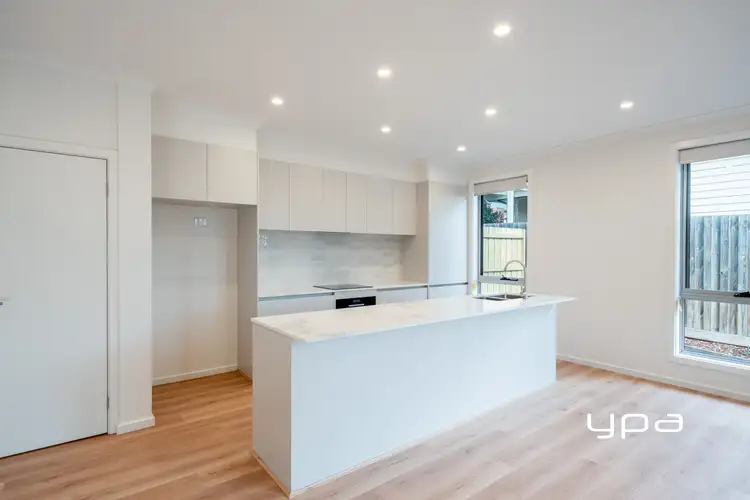 76 Barkly St