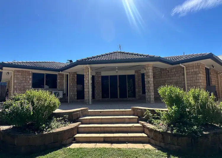 4 Driftwood Close