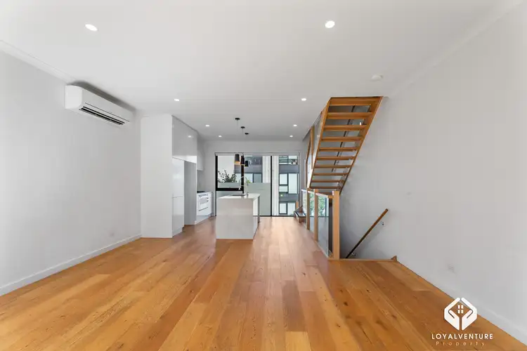 10 Kitchen Rd