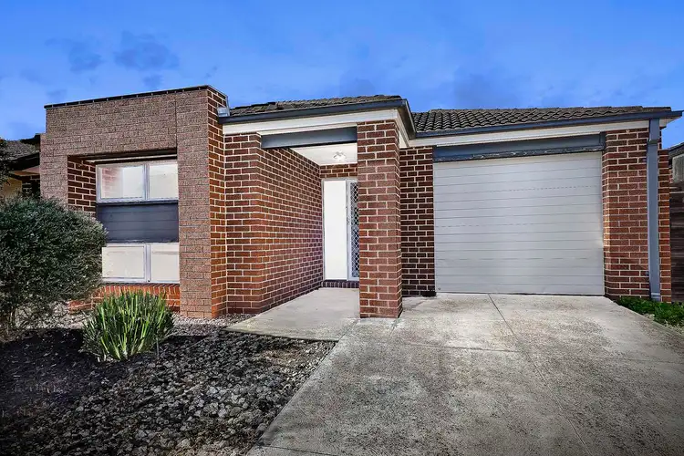 11 Rayfield Rd
