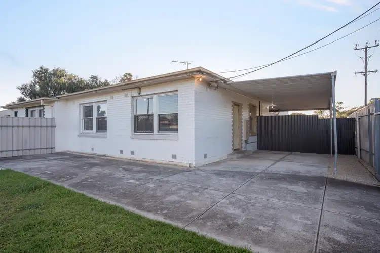 1 Massey St