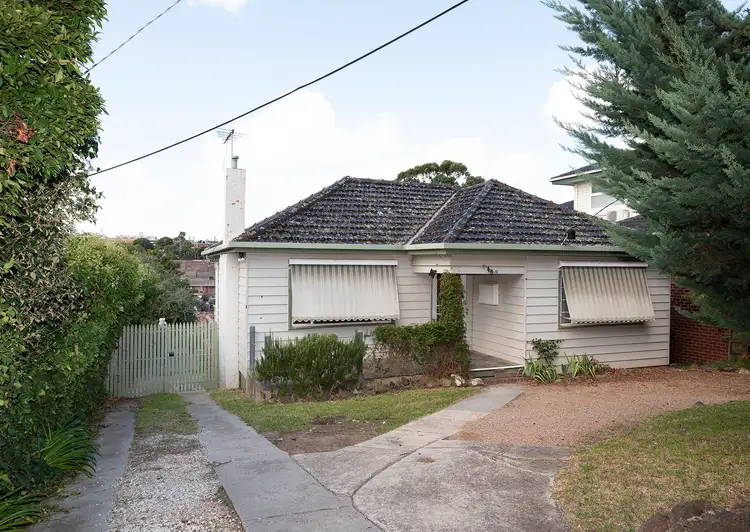 40 Xavier Street