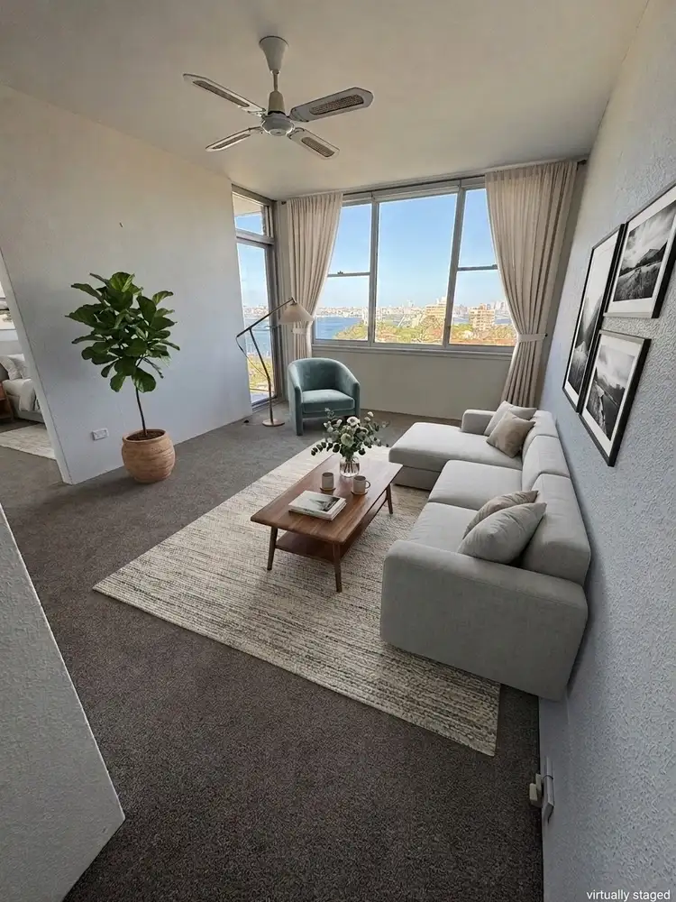 22 Mosman St
