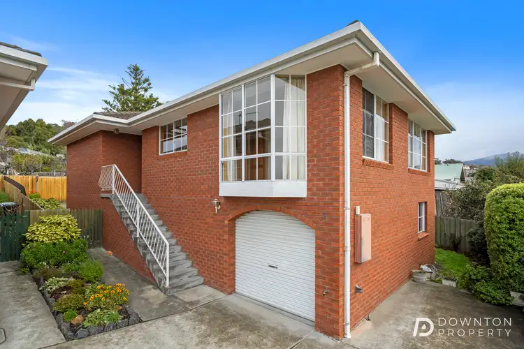 62 Giblin St