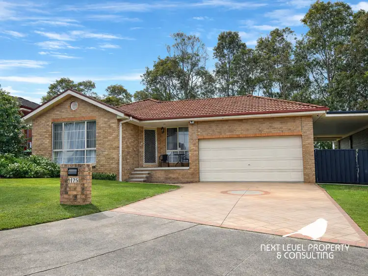 5 Redwood Close