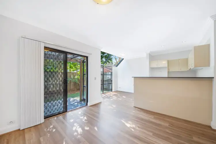 15-21 Webb Avenue