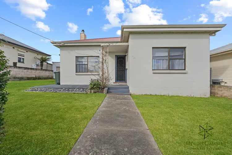 28 Acacia St