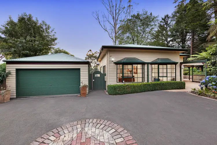 10 Old Coonara Rd