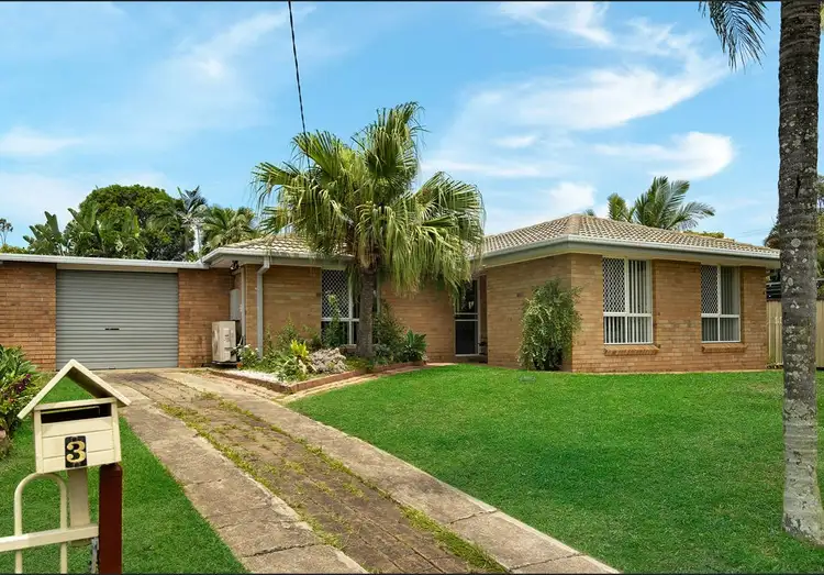 3 Stoten St