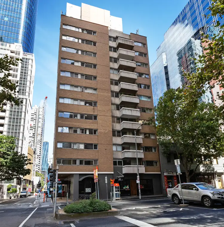 287 Exhibition St