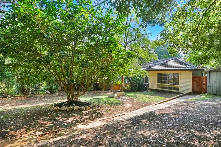 5 Catherine Way