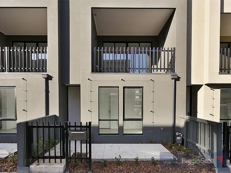 11 Steel Walk, Maidstone VIC 3012