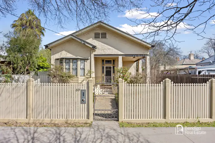 69 Baxter St