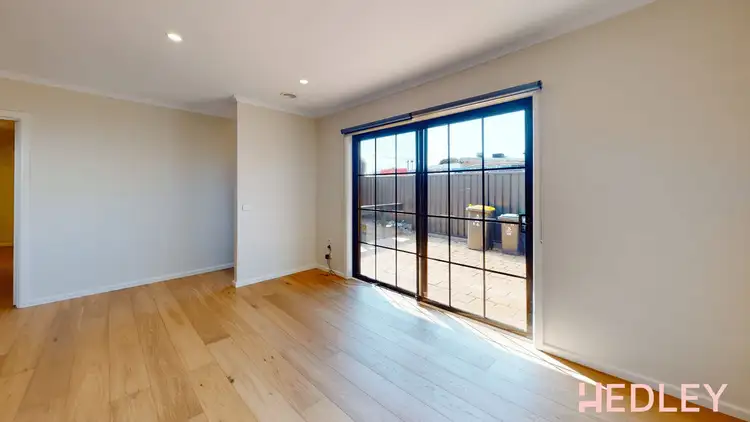 16 Vernon St