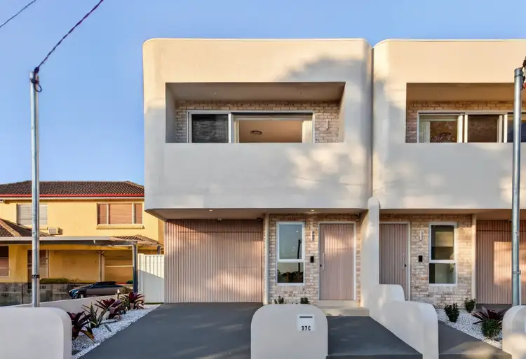 37C Jack O'Sullivan Rd