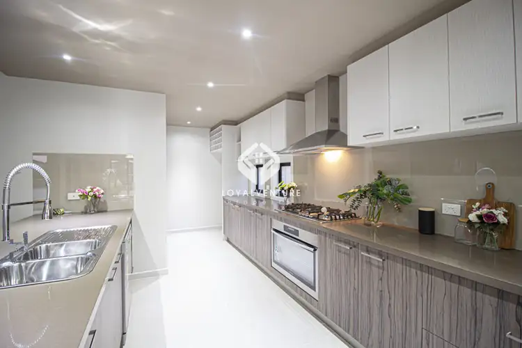 Sixth view of Homely house listing, 16 Spinnaker Rise, Sanctuary Lakes VIC 3030