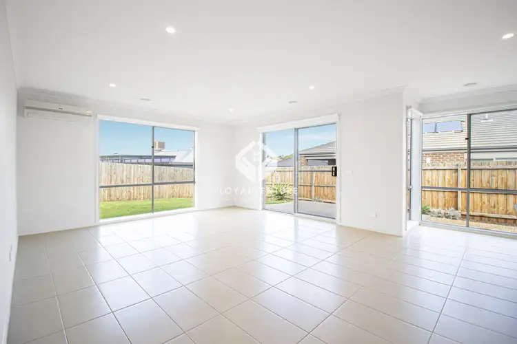 37 Rosehill Dr