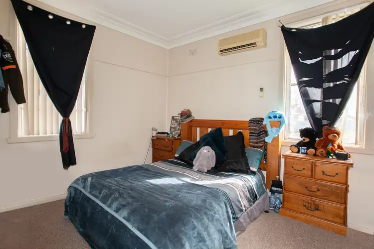 Fourth view of Homely house listing, 6 Glasson St, Wellington NSW 2820