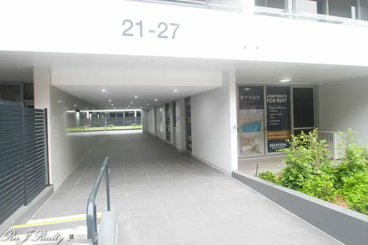 25 Porter Street