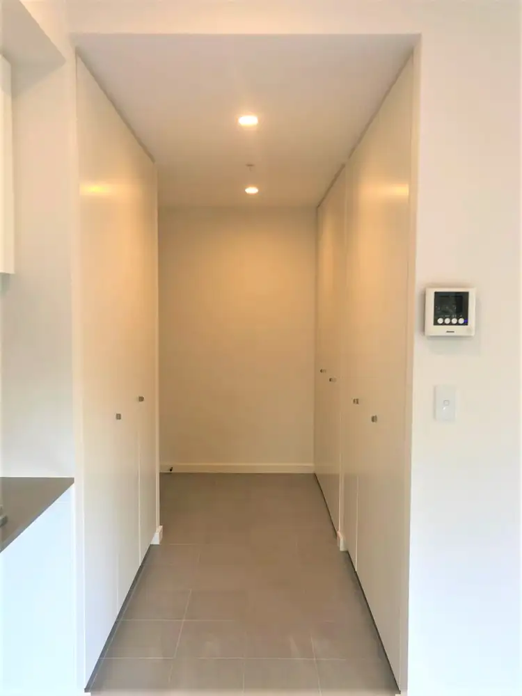32 Wentworth Street