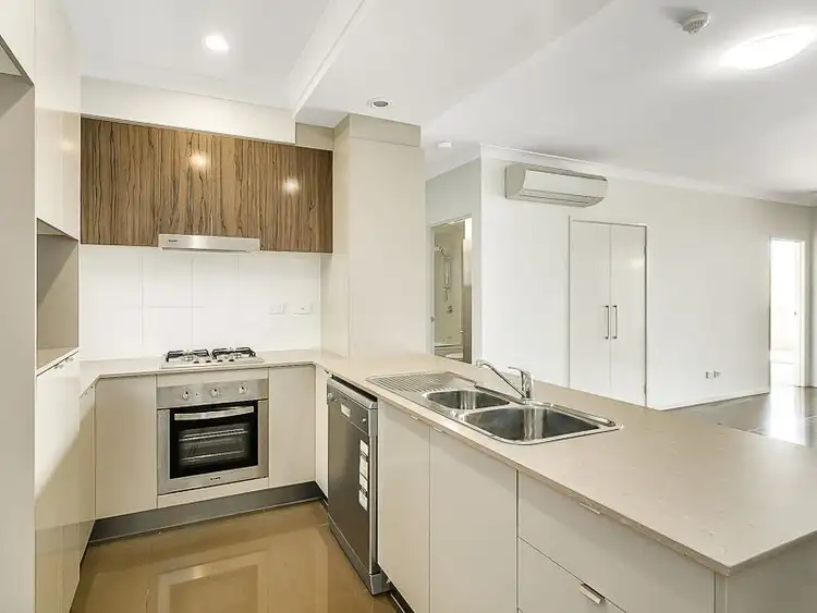 Fourth view of Homely unit listing, 5/57 Gordon St, Greenslopes QLD 4120