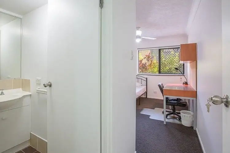 Sixth view of Homely unit listing, 48/7 Brown St, Labrador QLD 4215
