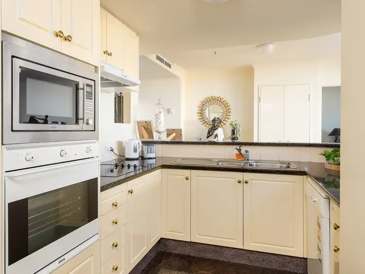 Third view of Homely apartment listing, 17/8 Goodwin Street, Kangaroo Point QLD 4169