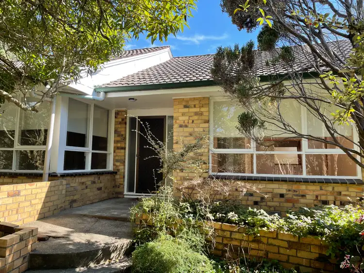 24 Griffiths Rd