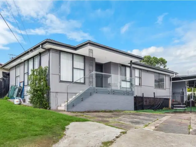 Second view of Homely house listing, 25 McIlwain St, Ashcroft NSW 2168
