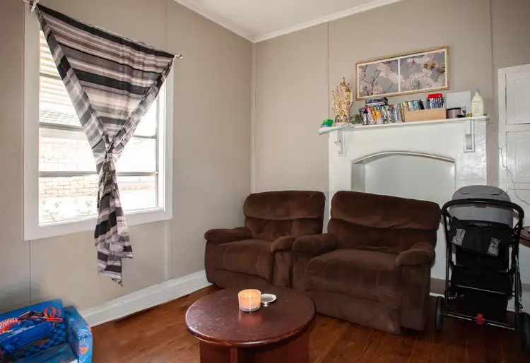Second view of Homely house listing, 6 Montefiores St, Wellington NSW 2820
