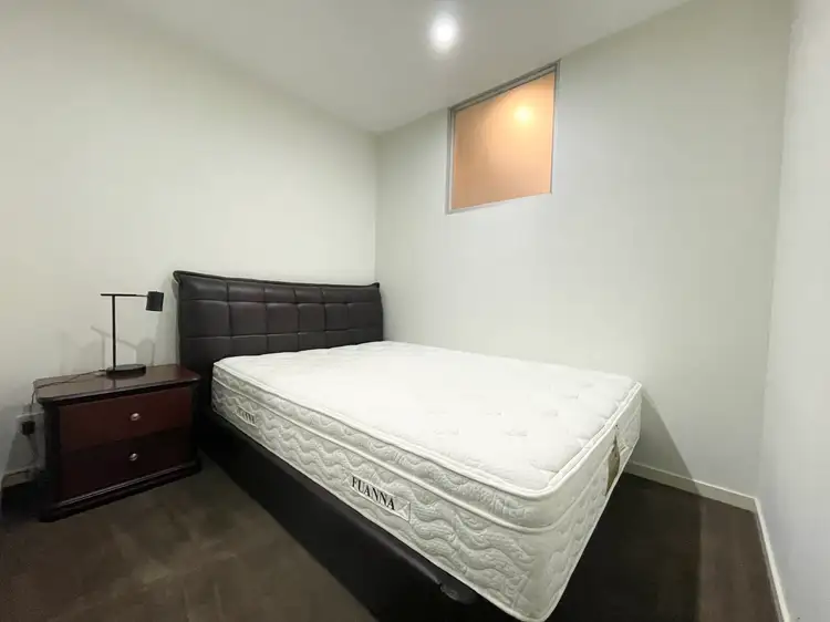 Fifth view of Homely apartment listing, 3303/8 Sutherland St, Melbourne VIC 3000