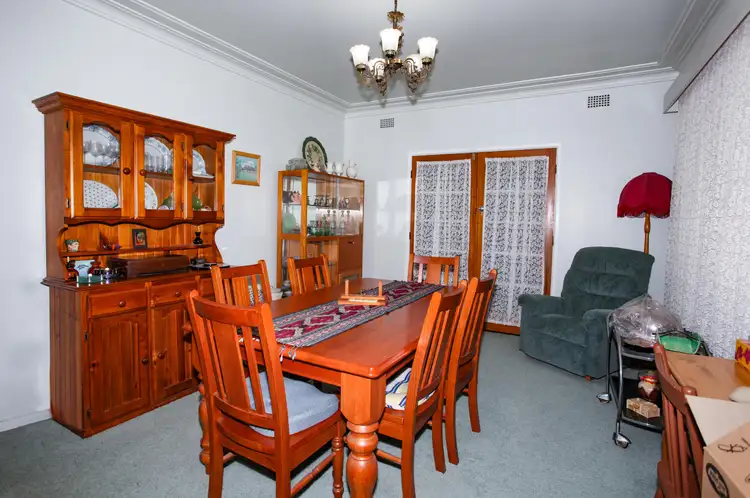 Fourth view of Homely house listing, 72 Warne St, Wellington NSW 2820